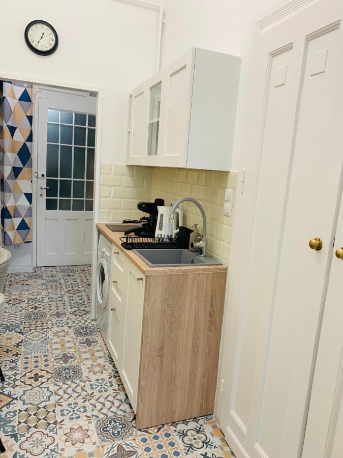 Margaret Boulevard Apartment - With Balcony 布达佩斯 外观 照片